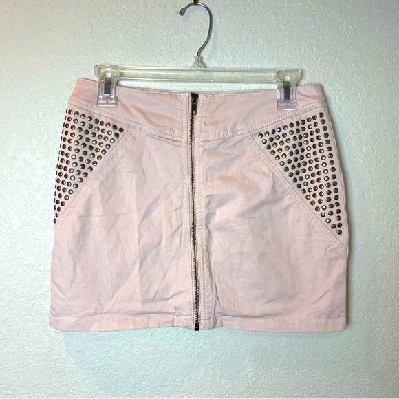 DIVIDED H&M Pale Blush Skirt w/Stud Detail & Full Zipper up Front Size 8 - Picture 1 of 7